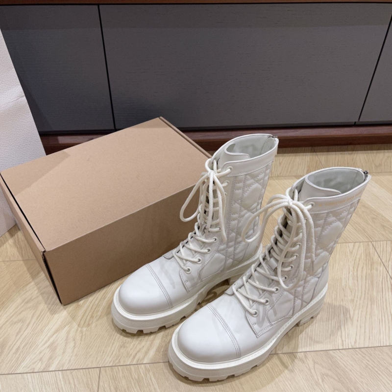 ch**an D*or boots